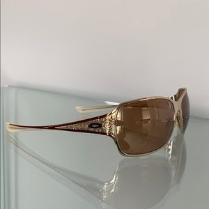 Oakley Women’s Sunglasses 🕶